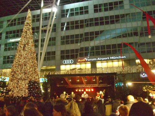 At the Winter Market Munchen Airport
